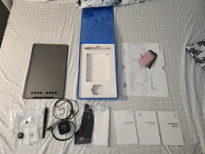 XP-PEN Deco 01 V2 Drawing Tablet - Complete in Box - $25, View more