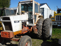 1070 CASE farm tractor