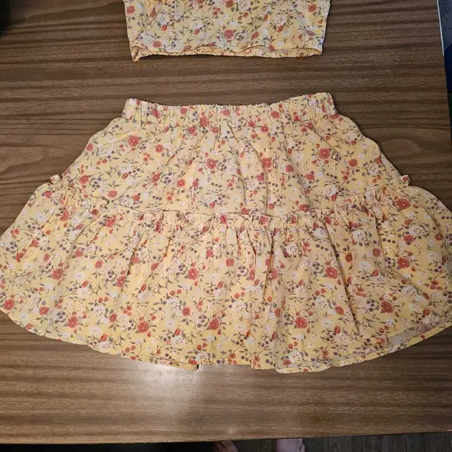 Ensemble Jupe et Haut in Women's - Dresses & Skirts in Drummondville - Image 3