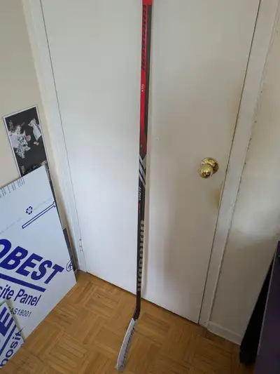 Warrior QR6 Pro Hockey Stick, Right Hand, 70 flex, W03 Curve., View more