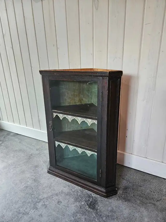 Mennonite Corner Wall Cabinet - Delivery Available in Hutches & Display Cabinets in Winnipeg - Image 3