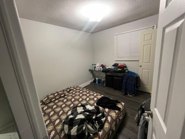 Private room for rent in Room Rentals & Roommates in Mississauga / Peel Region