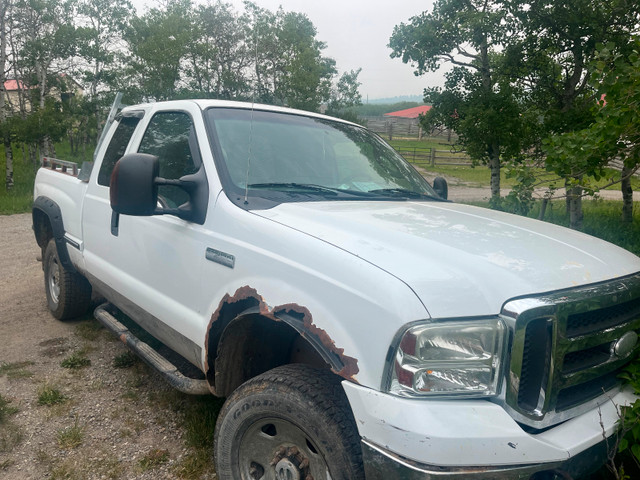 F250 2005 229,474 KMS in Cars & Trucks in Lethbridge