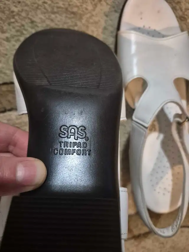 SAS Sandals in Women's - Shoes in Napanee - Image 4