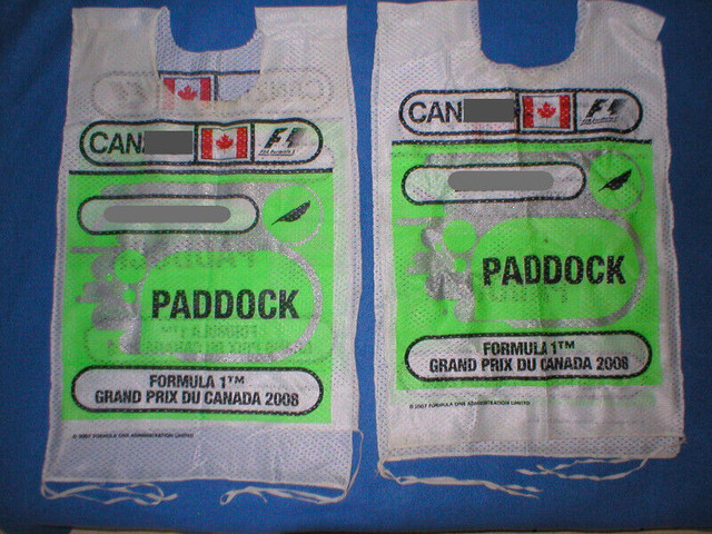 COLLECTION GRAND PRIX CANADA BADGE DOSSARD FORMULE FORMULA F1 dans Art et objets de collection  à Longueuil/Rive Sud