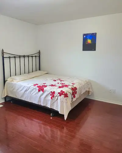One shàring space upstairs for females Sheridan College from