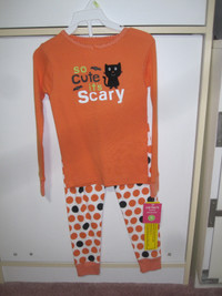 Pajamas Halloween Design Size 4T NEW!