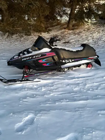 Starts and runs good. Nice shape for the year. Think it’s a 1997.