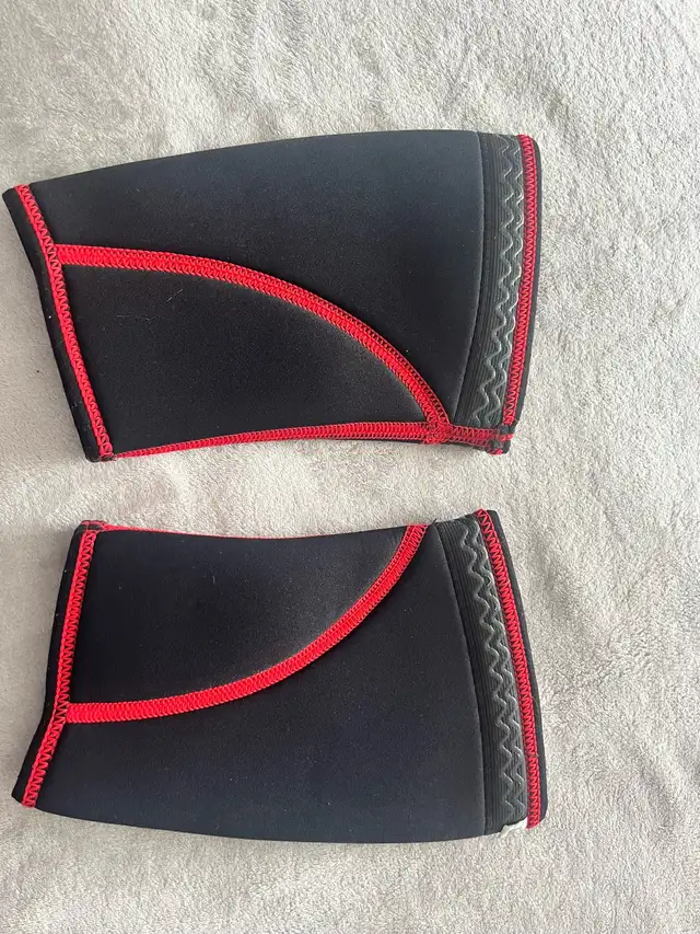 Neoprene Knee Sleeves64363357144193121