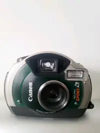 Canon  ELPH  Sport Underwater Point & Shoot 35mm APS Film Camera