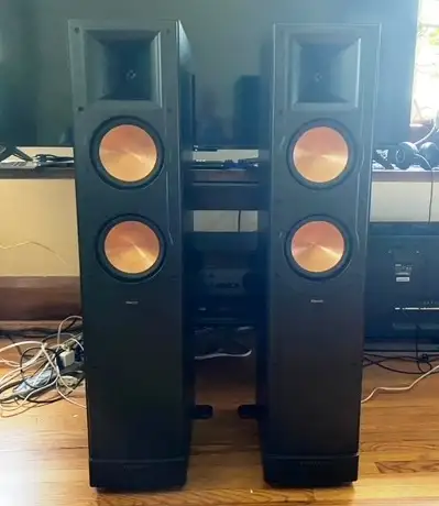 IDEAL FOR PRIMARY DRIVERS IN 7.2 SURROUND SYSTEM POWERFUL BASS GREAT CONDITION Duel bass drivers, hi...