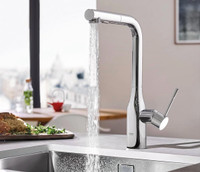 GROHE - Kitchen Faucet (LIKE NEW)