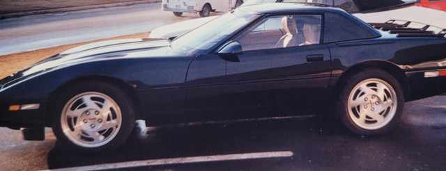 CORVETTE CONVERTIBLE in Classic Cars in Mississauga / Peel Region - Image 2