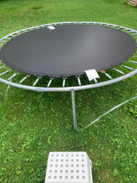 8 ft trampoline 