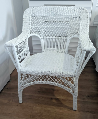 CHAISE EN ROTIN, View more