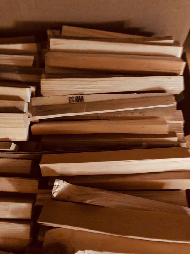 Bac bois d’allumage pin (bac non inclus) apporter vos boîtes  dans Foyers & bois de Chauffage  à Granby - Image 2