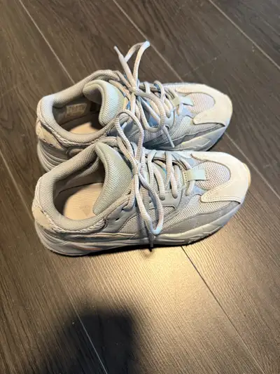 Adidas Yeezy 700, View more