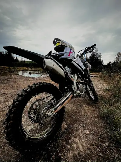 2022 Honda CRF250RX – Low Hours, Upgraded, well maintained, Trail-Ready Selling my 2022 Honda CRF250...