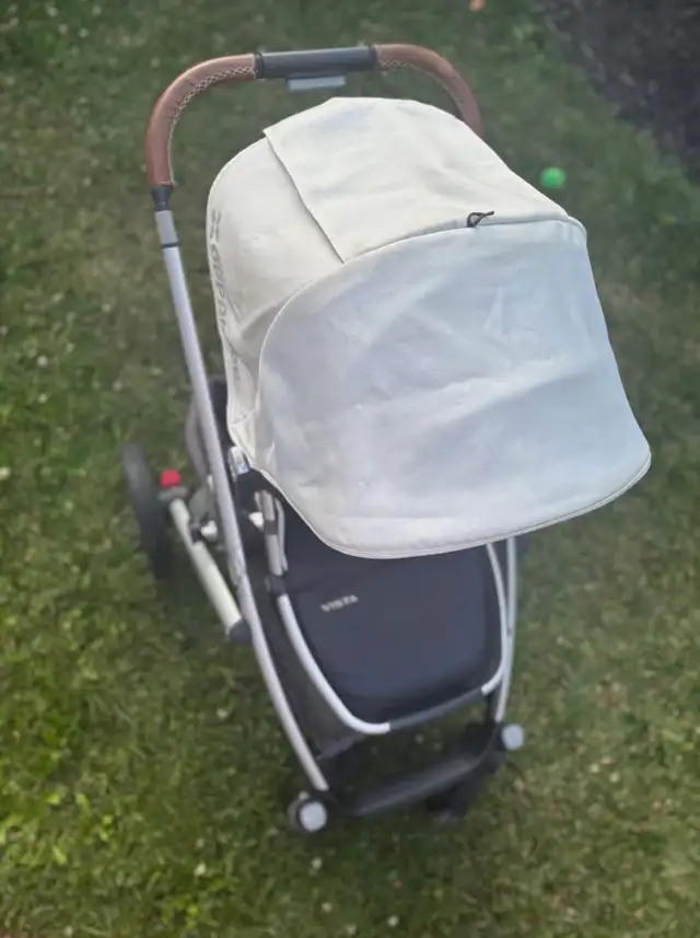 uppa baby vista  in Strollers, Carriers & Car Seats in Mississauga / Peel Region - Image 7