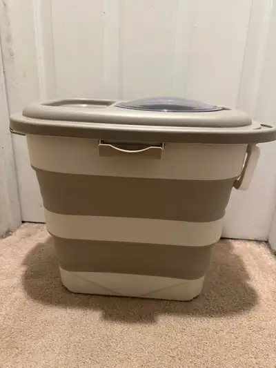 Collapsible Dog Food Container., View more