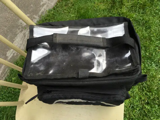 Topeak handle bar bike bag in Clothing, Shoes & Accessories in Nelson - Image 3