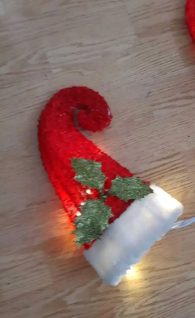 Lighted Elf Hat Pathway Markers