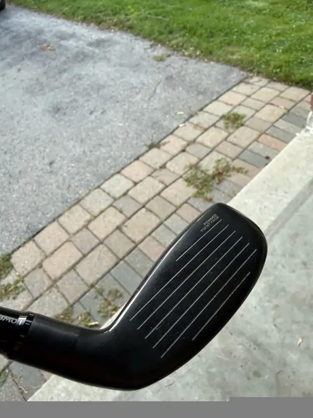 LH Taylormade Stealth Plus 3 Hybrid in Golf in Oshawa / Durham Region - Image 3