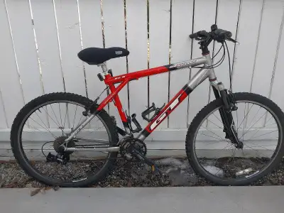 ~1999 GT Backwoods front suspension, Rock Shox JC, View more