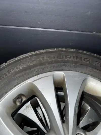 Selling 4 rims and 5 tires off of a 2013 Kia Optima EX Turbo. Tire size is 215/55R17 17" x 6.5" 5 Lu...