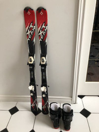 kids downhill skis with binding and boots
