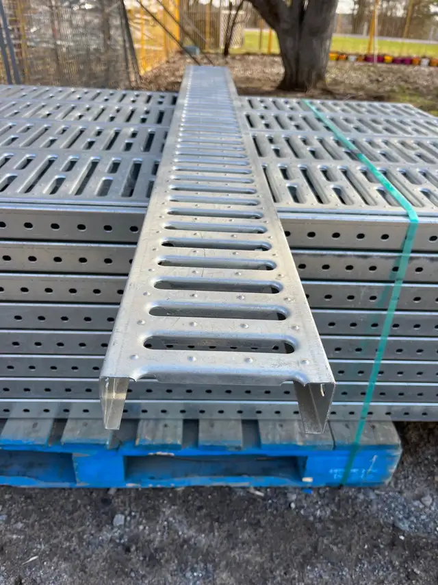 rampe en acier galvanisé in Other in Drummondville - Image 3
