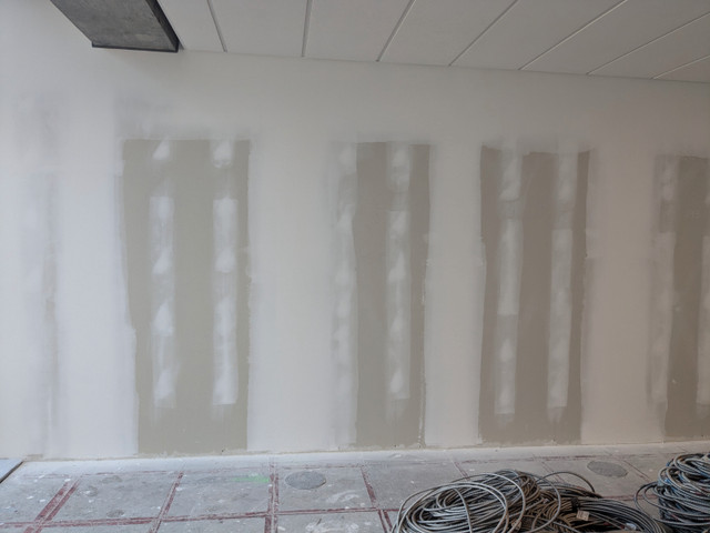 Taper/Drywall Finisher - Markham / York Region in Drywall & Stucco Removal in Markham / York Region - Image 4