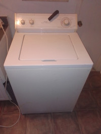 Laveuse/washer a vendre/to sale