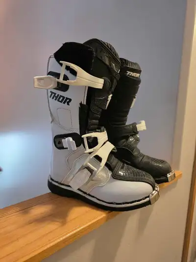 Size 3 Dirtbike Boots, View more