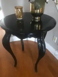 TABLE " VINTAGE"