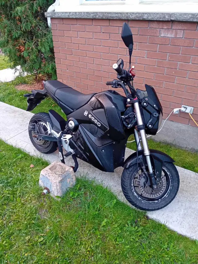 Emmo E-bike - Knight in eBike in Sault Ste. Marie - Image 5