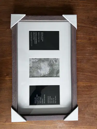 There is a little scratch on the corner as showing in the 3rd photo Please email to arrange pick up...