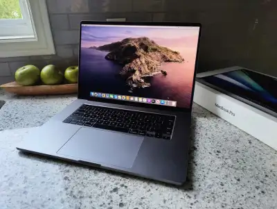 MacBook Pro (16-inch, TouchBar, 2019) (i9, 16GB, 1TB)