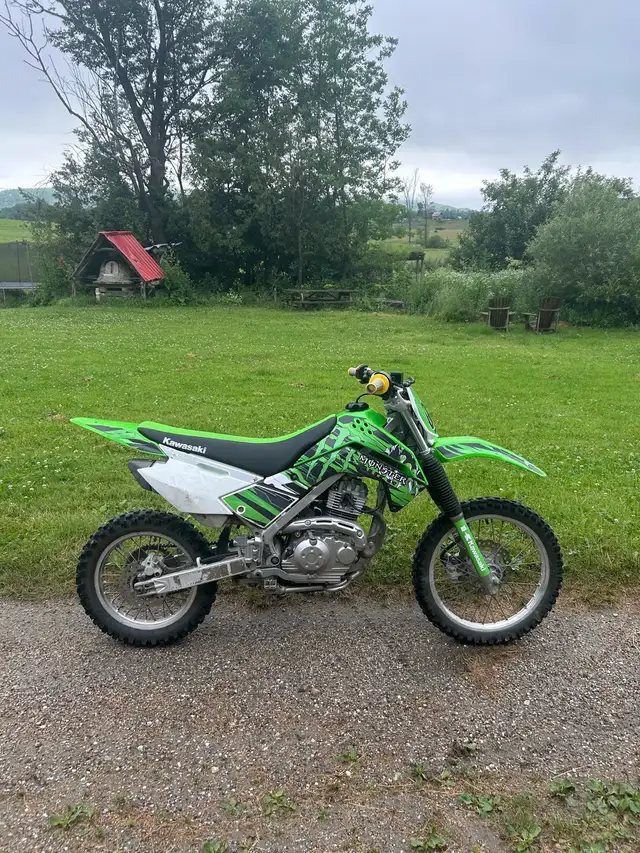 Kawasaki KLX 140L 2018 in Dirt Bikes & Motocross in Gatineau - Image 2