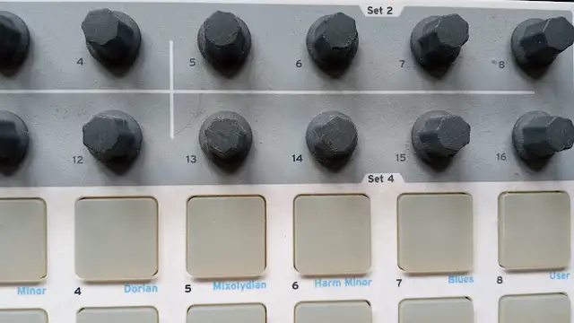 Arturia Beatstep Controller & Sequencer for Synthesizers in Pianos & Keyboards in City of Halifax - Image 4