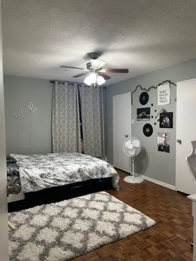 Looking for a comfortable place for the summer term? A beautiful 3-bedroom condo near McMaster Unive...