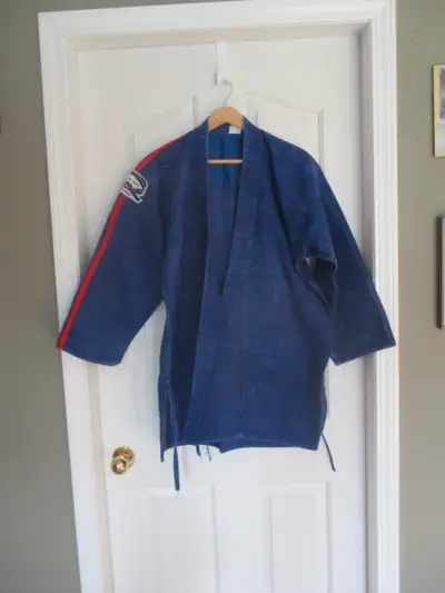Heavy Weight Martial Arts GI, View more