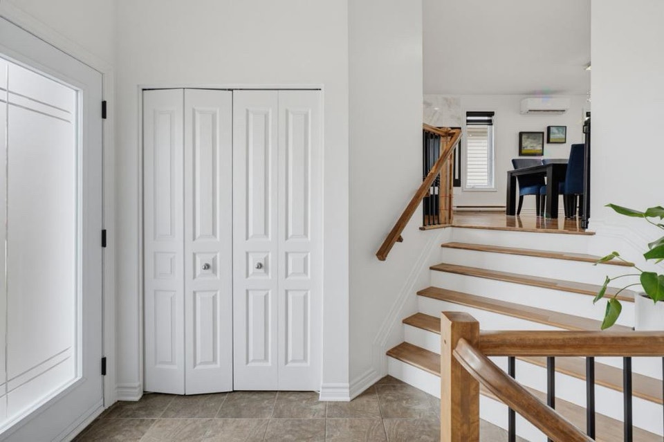 Maison 3 chambres à Gatineau – Spa, piscine, garage fermé 3