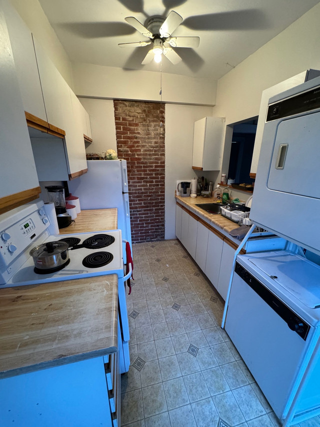 1 bed 1 bath apartment  in Room Rentals & Roommates in City of Halifax