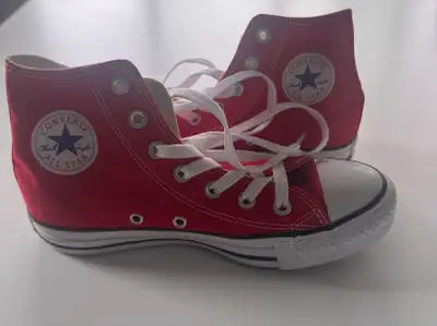 For sale are 2 brand new pairs of Converse Chuck Taylor, size 6. Asking $50 a pair. If buying both p...