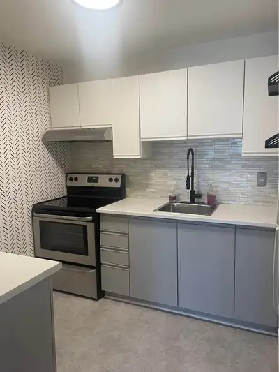 1 bed & 1 bath fop floor apartment in secure building