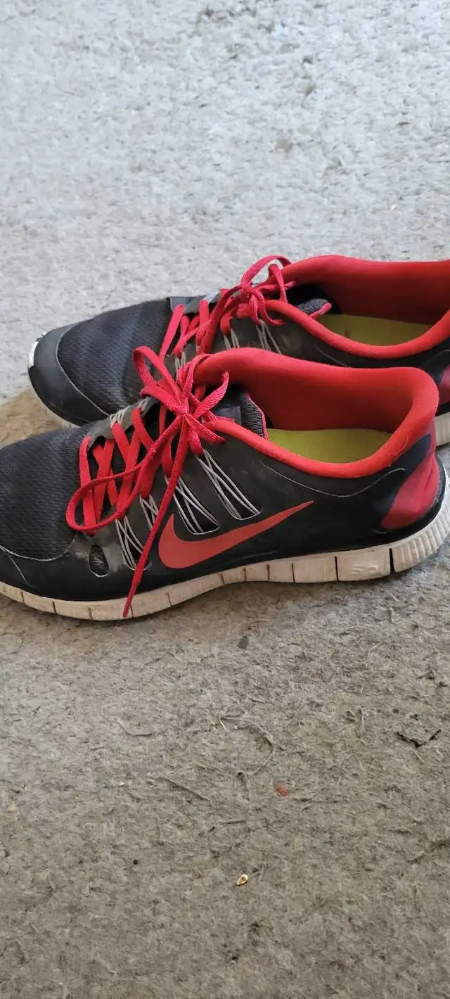mens shoes size 11 in Men's Shoes in Lethbridge - Image 5