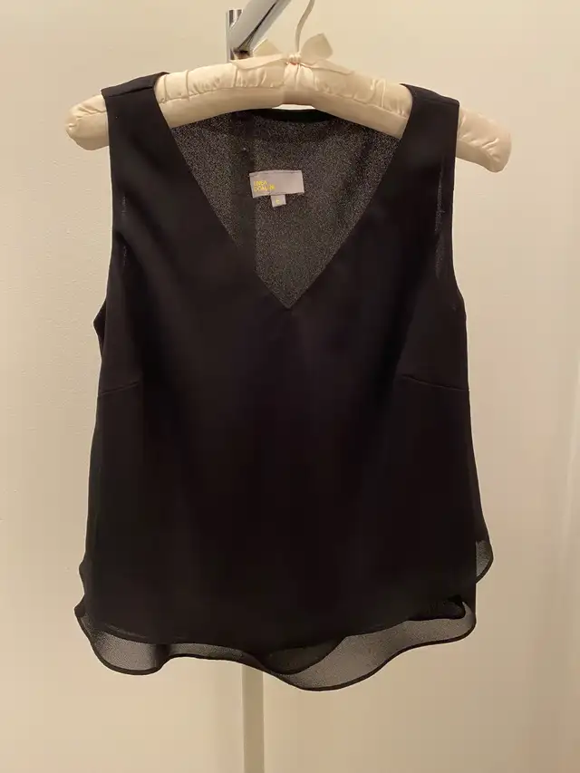 Elegant 3 Piece Evening Outfit - Timeless Design in Women's - Dresses & Skirts in City of Toronto - Image 3