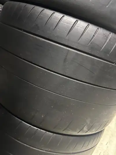 Used 285/30/R19 & 335/25/R20 Michelin-CorvetteZ06/GrandSport/ZR1 Set of used 285 30 R19 (Front) & 33...