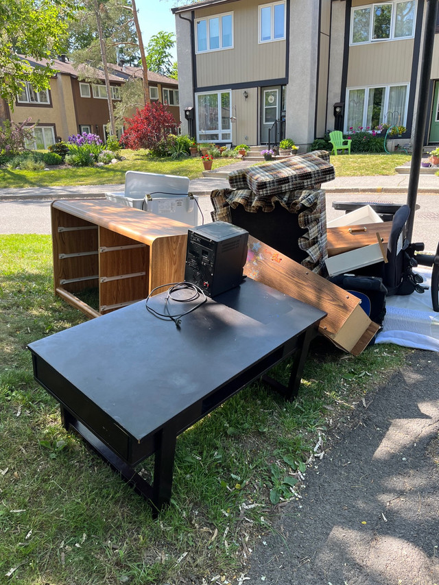 Various appliances and furniture Free Stuff Ottawa Kijiji